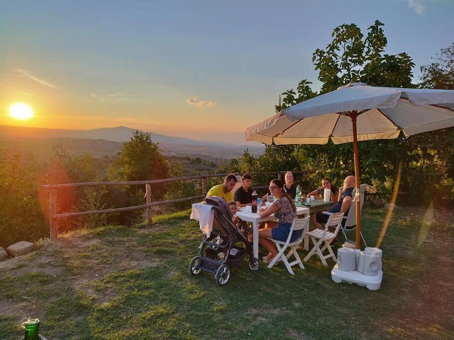 Casa Vacanza In Casale Vicino Orvieto Ficulle Bagian luar foto
