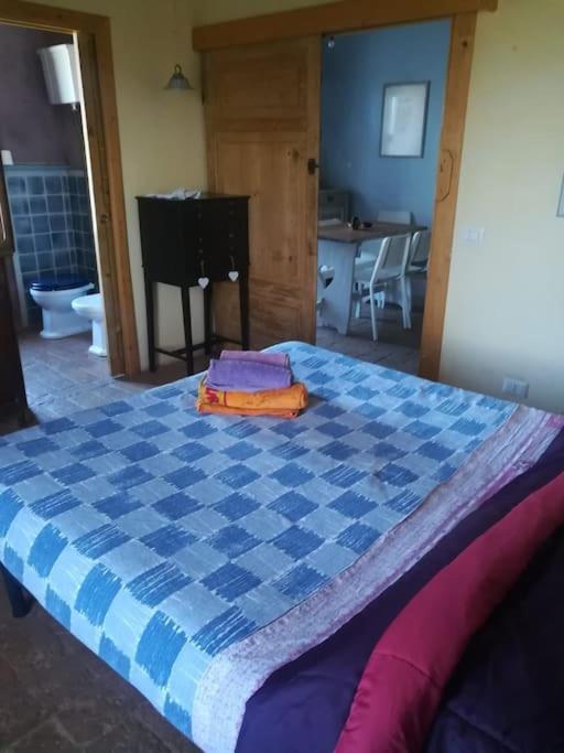 Casa Vacanza In Casale Vicino Orvieto Ficulle Bagian luar foto