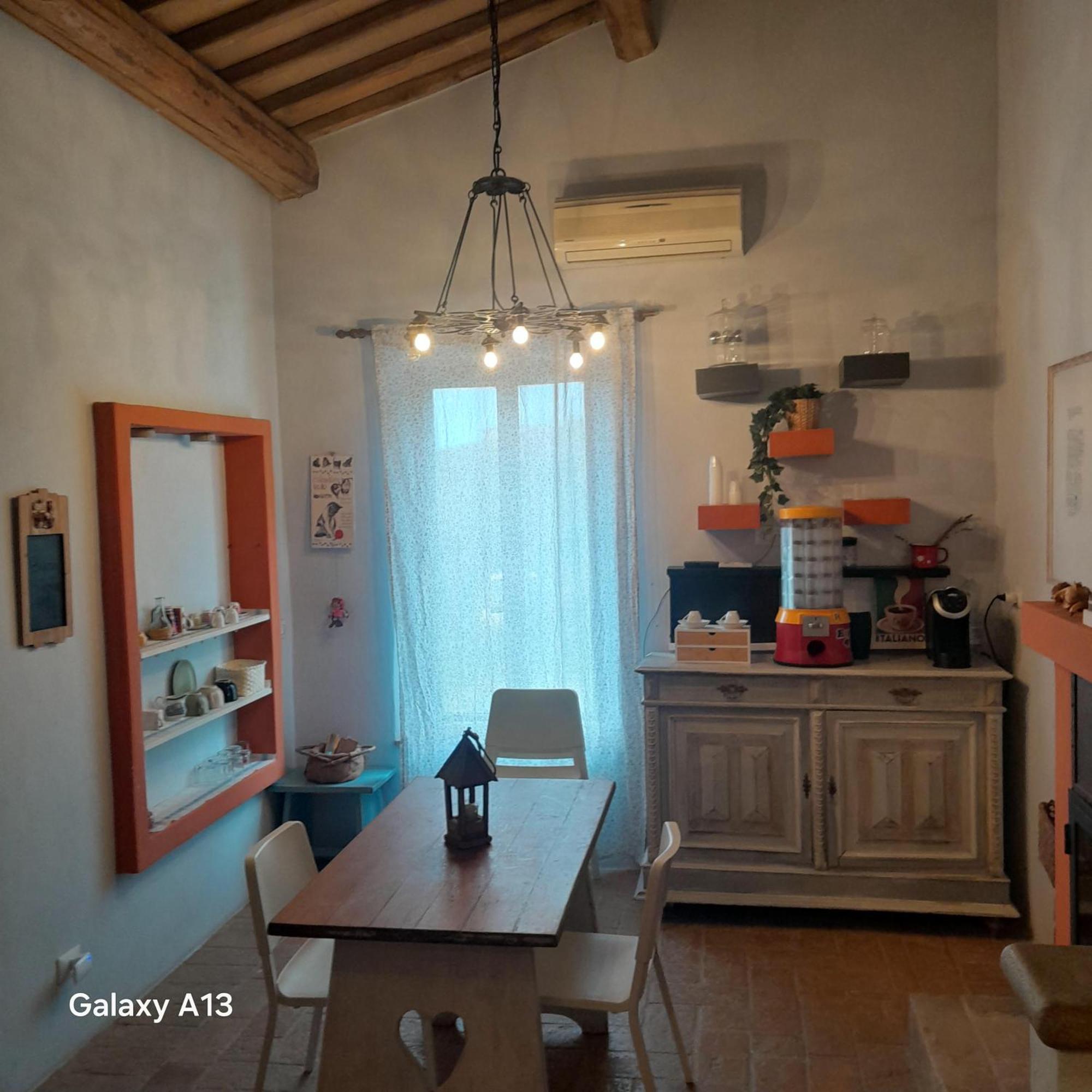 Casa Vacanza In Casale Vicino Orvieto Ficulle Bagian luar foto